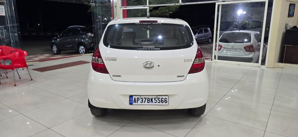 2012, Hyundai I 20 Magna, Diesel, MT