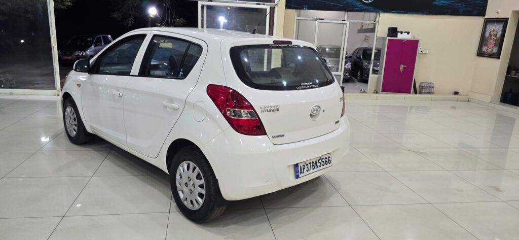2012, Hyundai I 20 Magna, Diesel, MT
