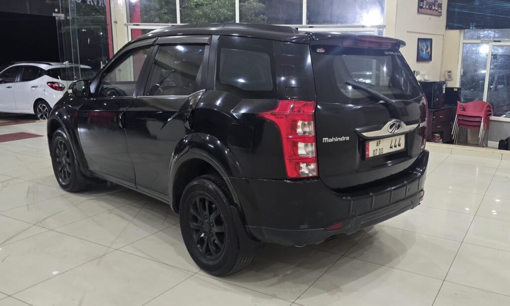 2016 Dec, Xuv 500 W10, AMT, Diesel